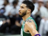 PG国际- 王艺迪险胜19岁小将 